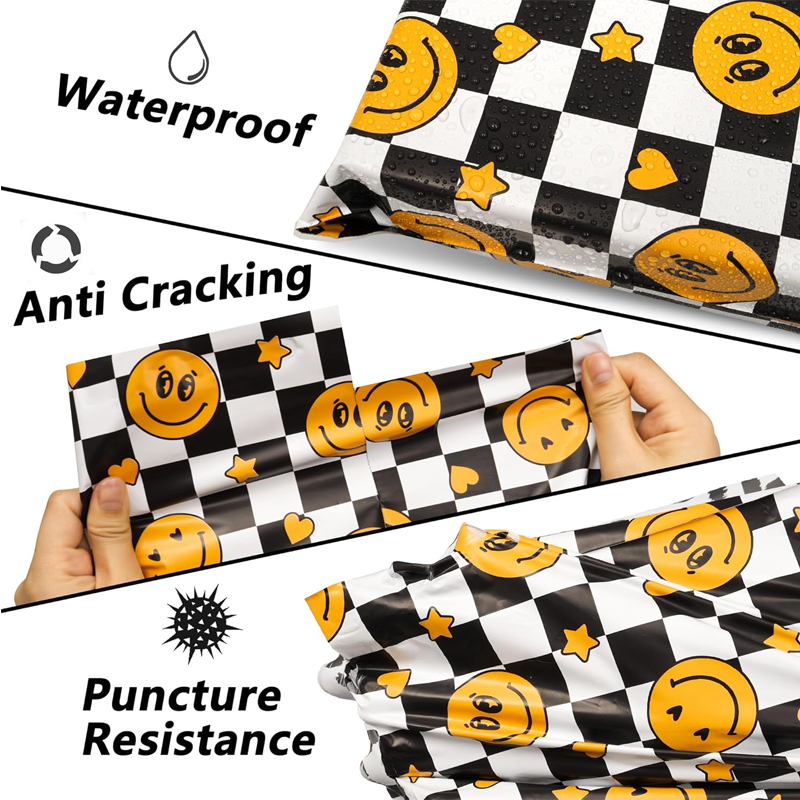 Details of Smile Checkerboard Poly Mailers