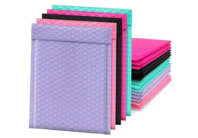 How a Simple Shipping Bag Can Become Your Brand’s “Silent Ambassador”